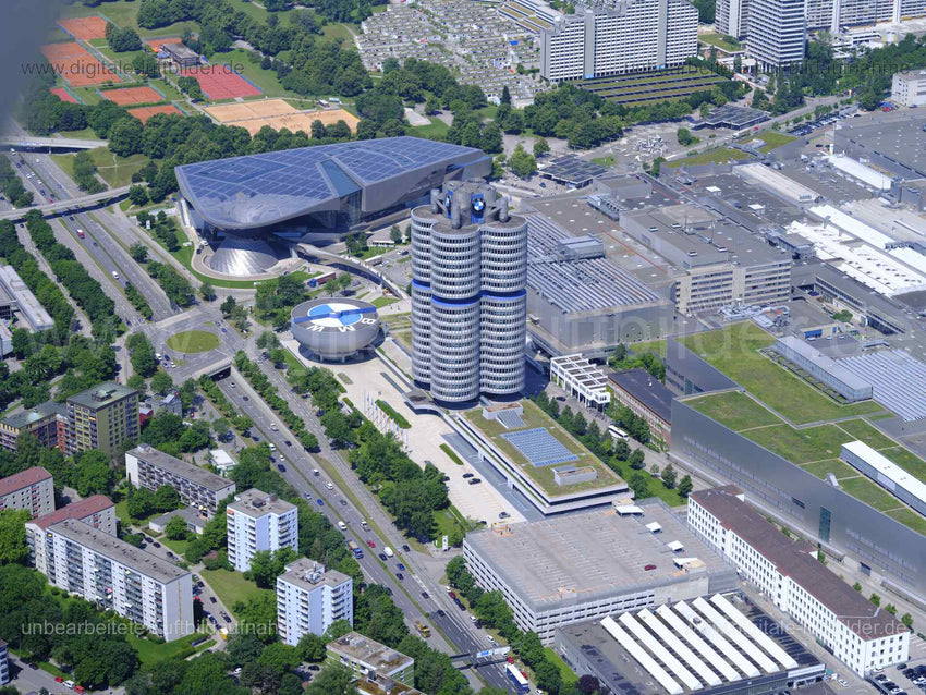 Luftbilder München: 17.500+ professionelle Aufnahmen für Immobilien, Architektur & Marketing