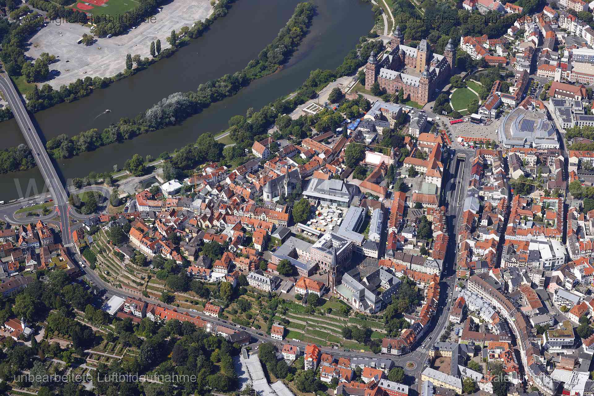 Luftaufnahme Aschaffenburg - Altstadt in Aschaffenburg | Unterfranken, Bayern