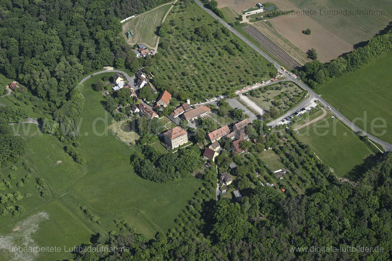 Luftaufnahme Schloss Atzelsberg in Atzelsberg | Mittelfranken, Bayern