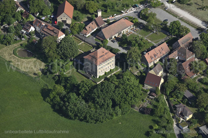 Luftaufnahme Schloss Atzelsberg in Atzelsberg | Mittelfranken, Bayern