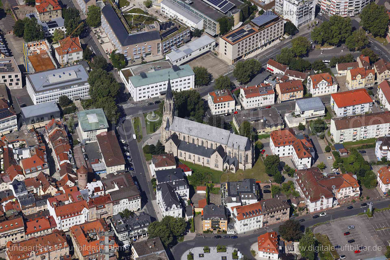 Luftaufnahme Pfarrkirche Herz Jesu in Bad Kissingen | Unterfranken, Bayern