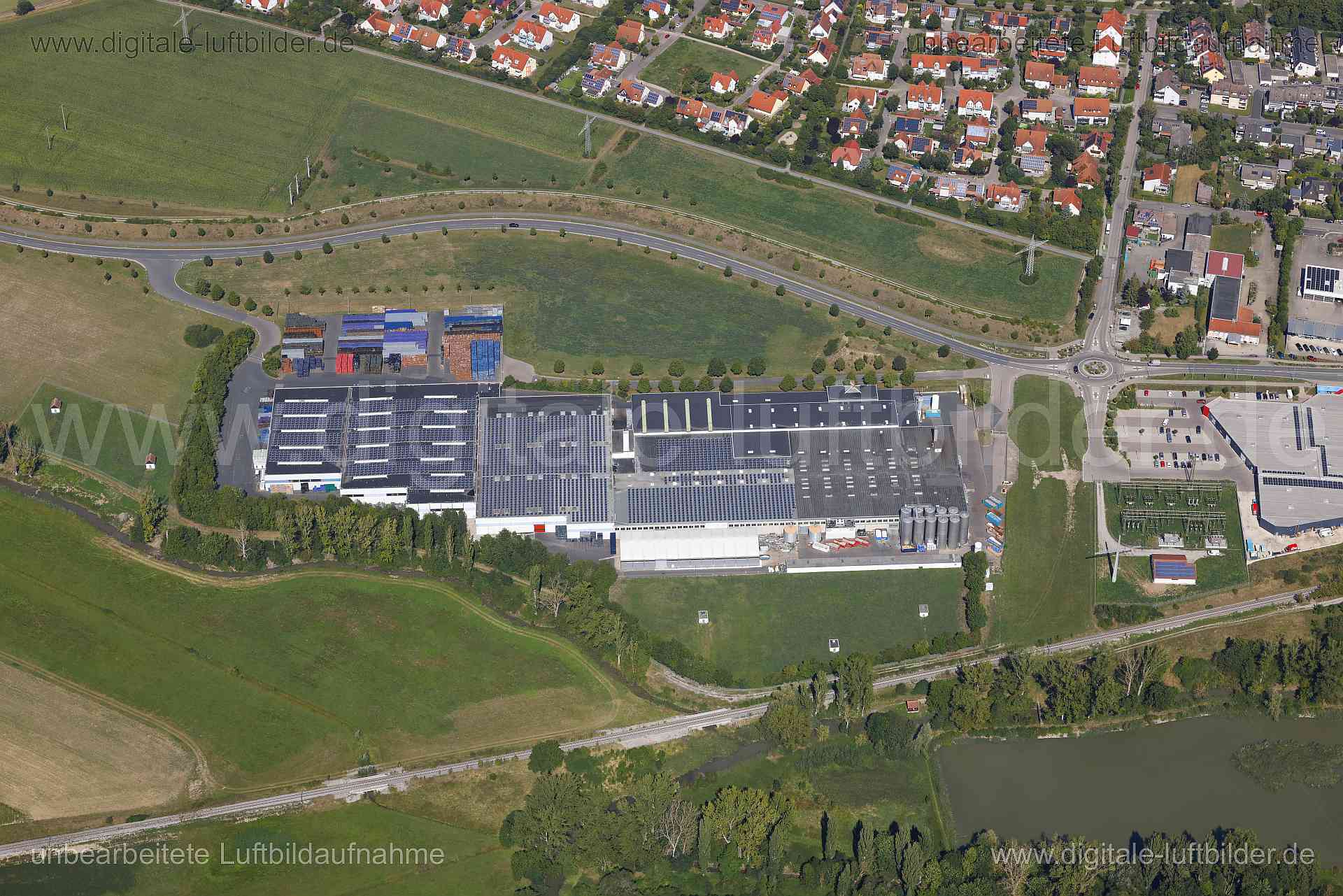 Luftaufnahme Bad Windsheim, Illesheimer Straße in Bad Windsheim | Mittelfranken, Bayern