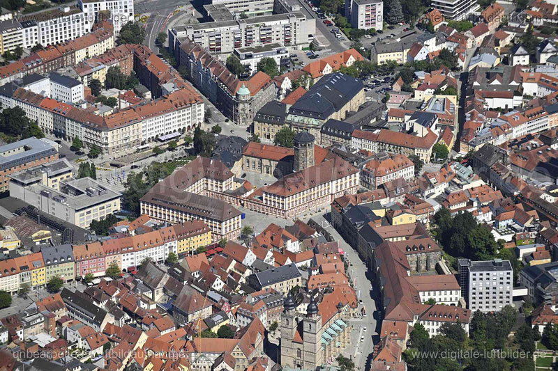 Luftaufnahme Bayreuth - Altes Schloss in Bayreuth | Oberfranken, Bayern