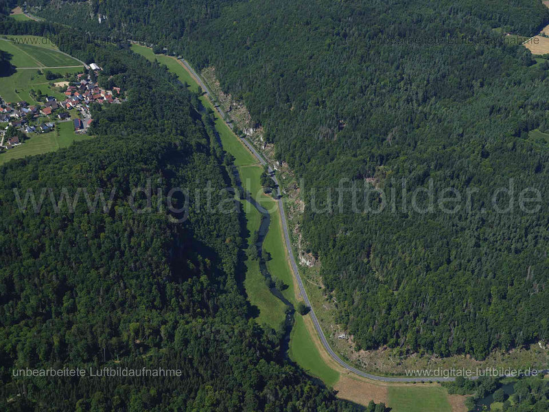 Luftaufnahme Burggaillenreuth Wiesent in Ebermannstadt | Oberfranken, Bayern
