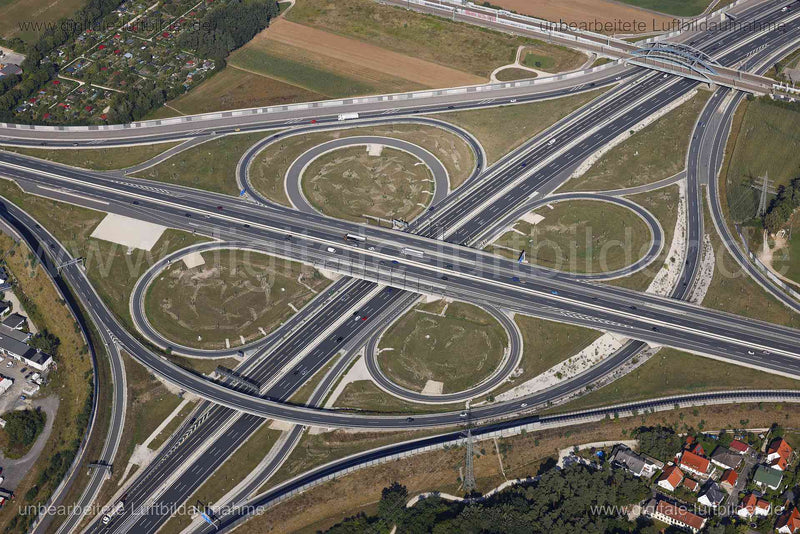 Luftaufnahme Autobahnkreuz A3 / A73 in Erlangen | Mittelfranken, Bayern