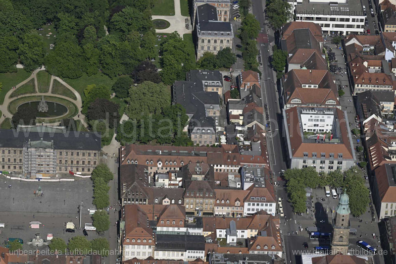Luftaufnahme Schloss Erlangen in Erlangen | Mittelfranken, Bayern