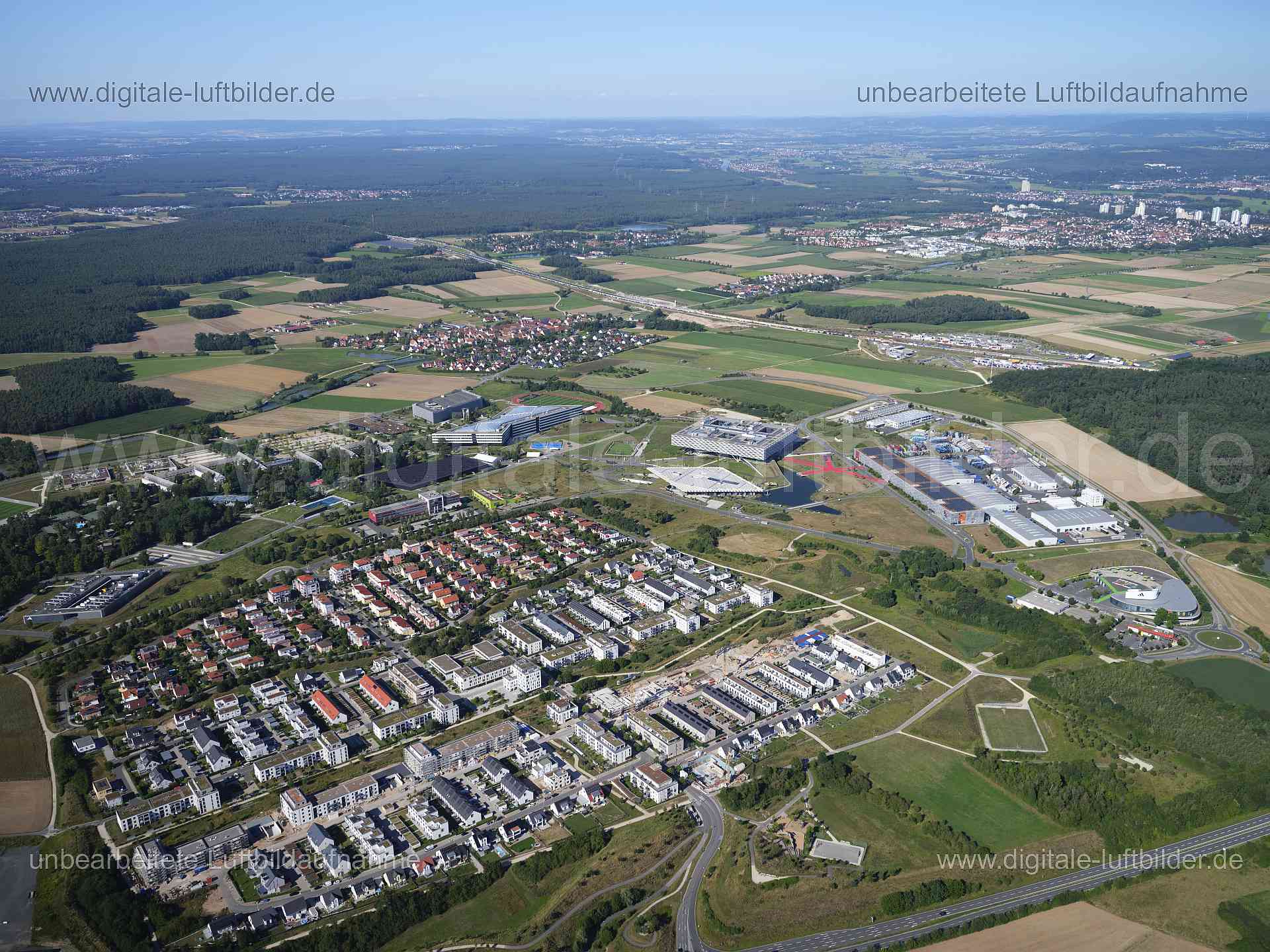 Luftaufnahme Herzo Base in Herzogenaurach | Mittelfranken, Bayern