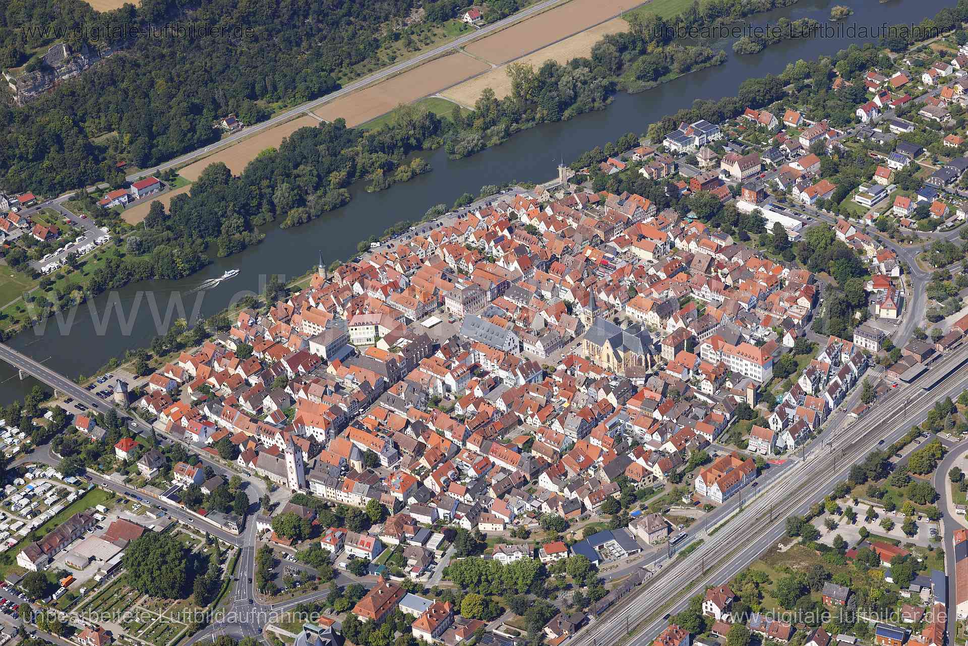 Luftaufnahme Karlstadt - Altstadt in Karlstadt | Unterfranken, Bayern