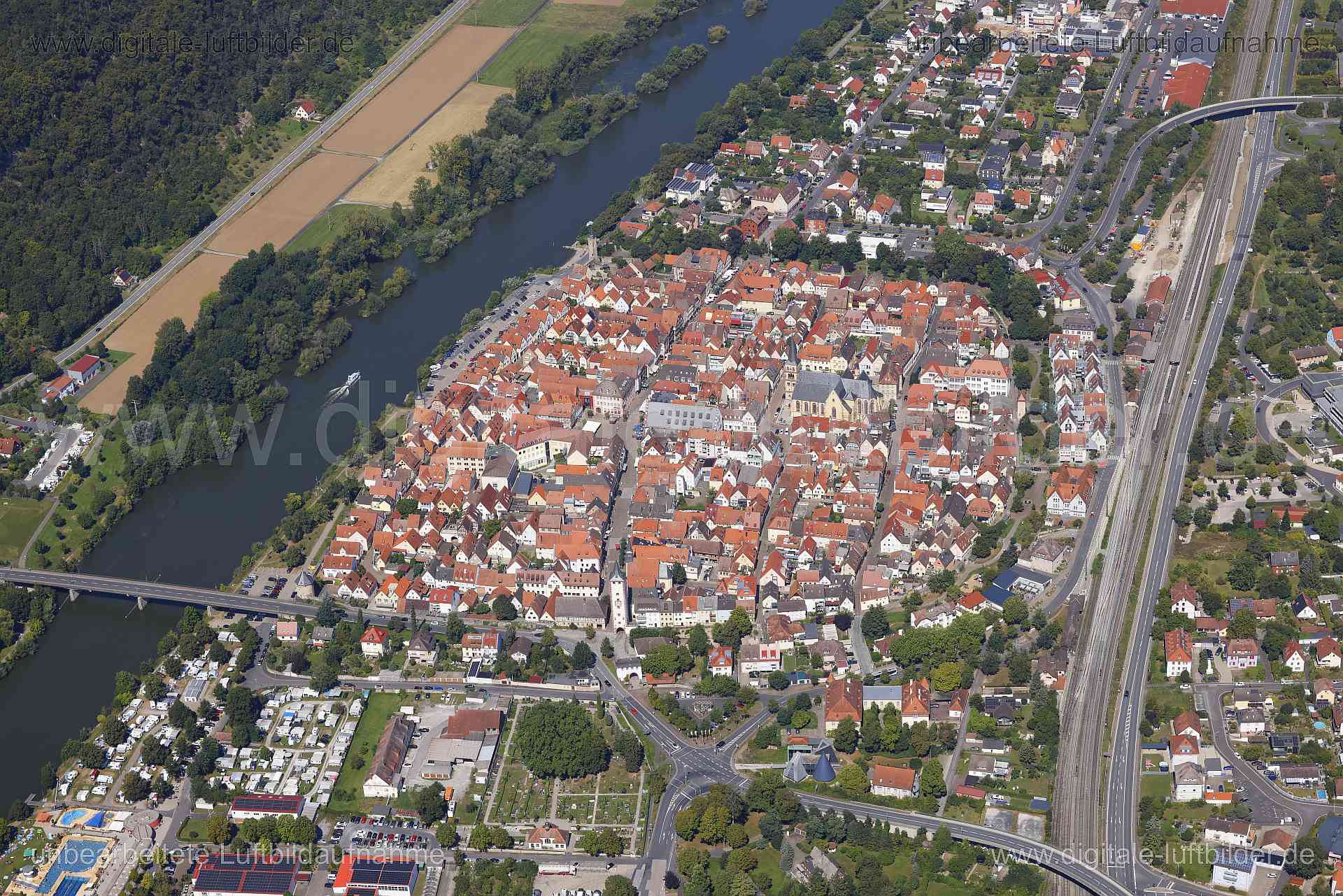 Luftaufnahme Karlstadt - Altstadt in Karlstadt | Unterfranken, Bayern