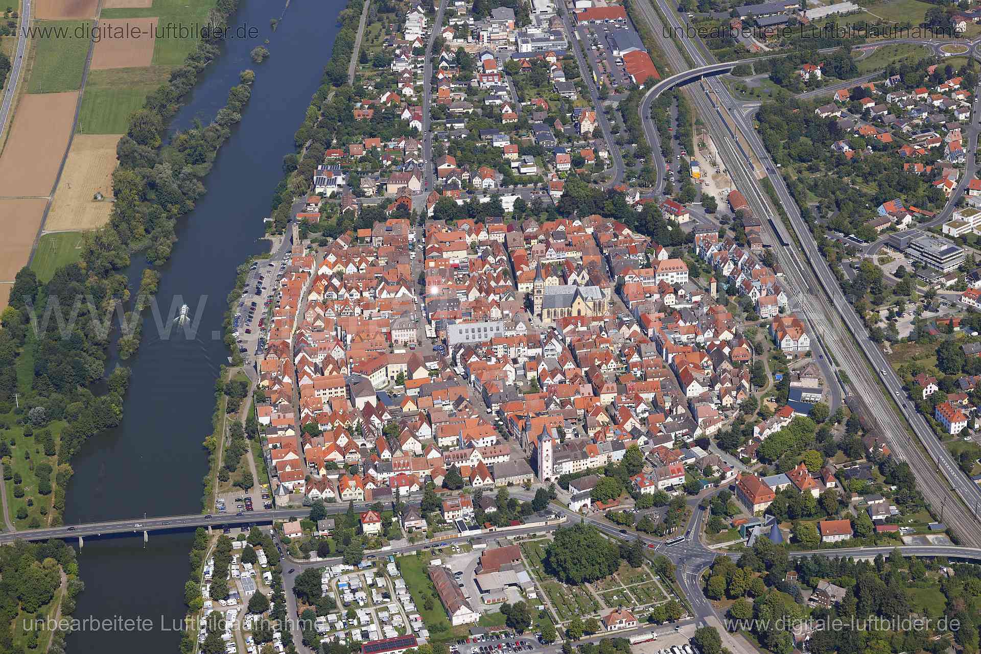 Luftaufnahme Karlstadt - Altstadt in Karlstadt | Unterfranken, Bayern
