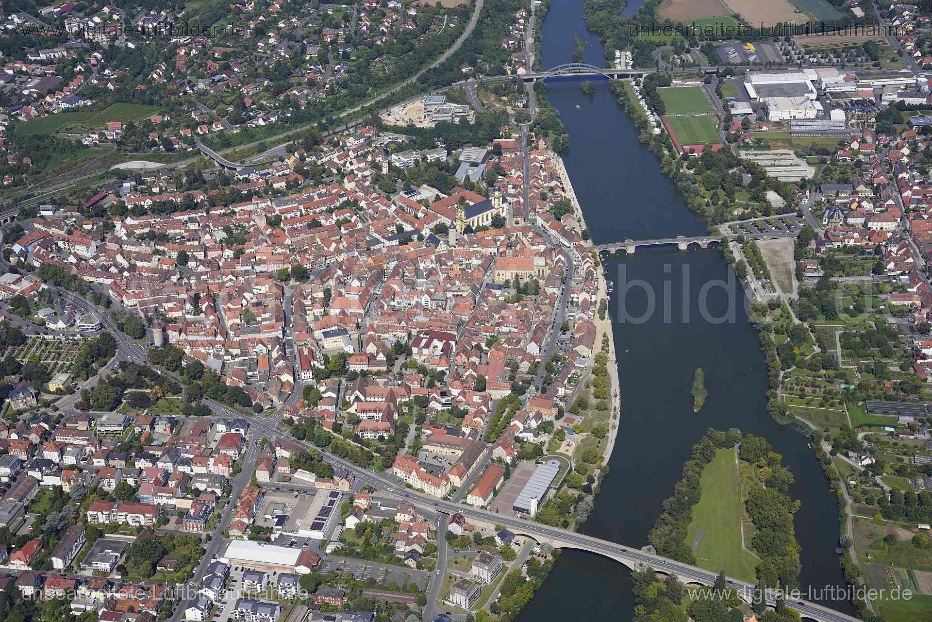 Luftaufnahme Kitzingen - Altstadt in Kitzingen | Unterfranken, Bayern