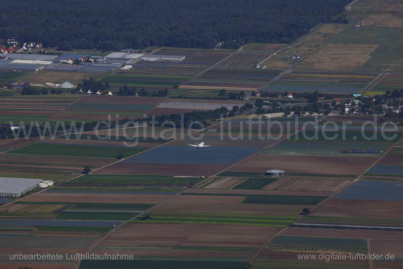 Luftaufnahme Landeanflug in Nürnberg | Mittelfranken, Bayern