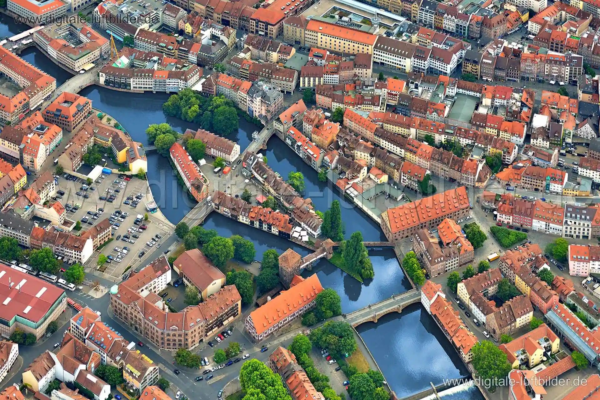 Luftbild Nürnberg Trödelmarkt & Pegnitz – Mittelfranken