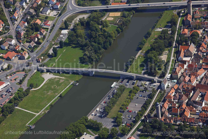 Luftaufnahme Alte Mainbrücke - Ochsenfurt in Ochsenfurt | Unterfranken, Bayern