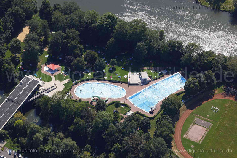 Luftaufnahme Main Insel Bad Ochsenfurt in Ochsenfurt | Unterfranken, Bayern