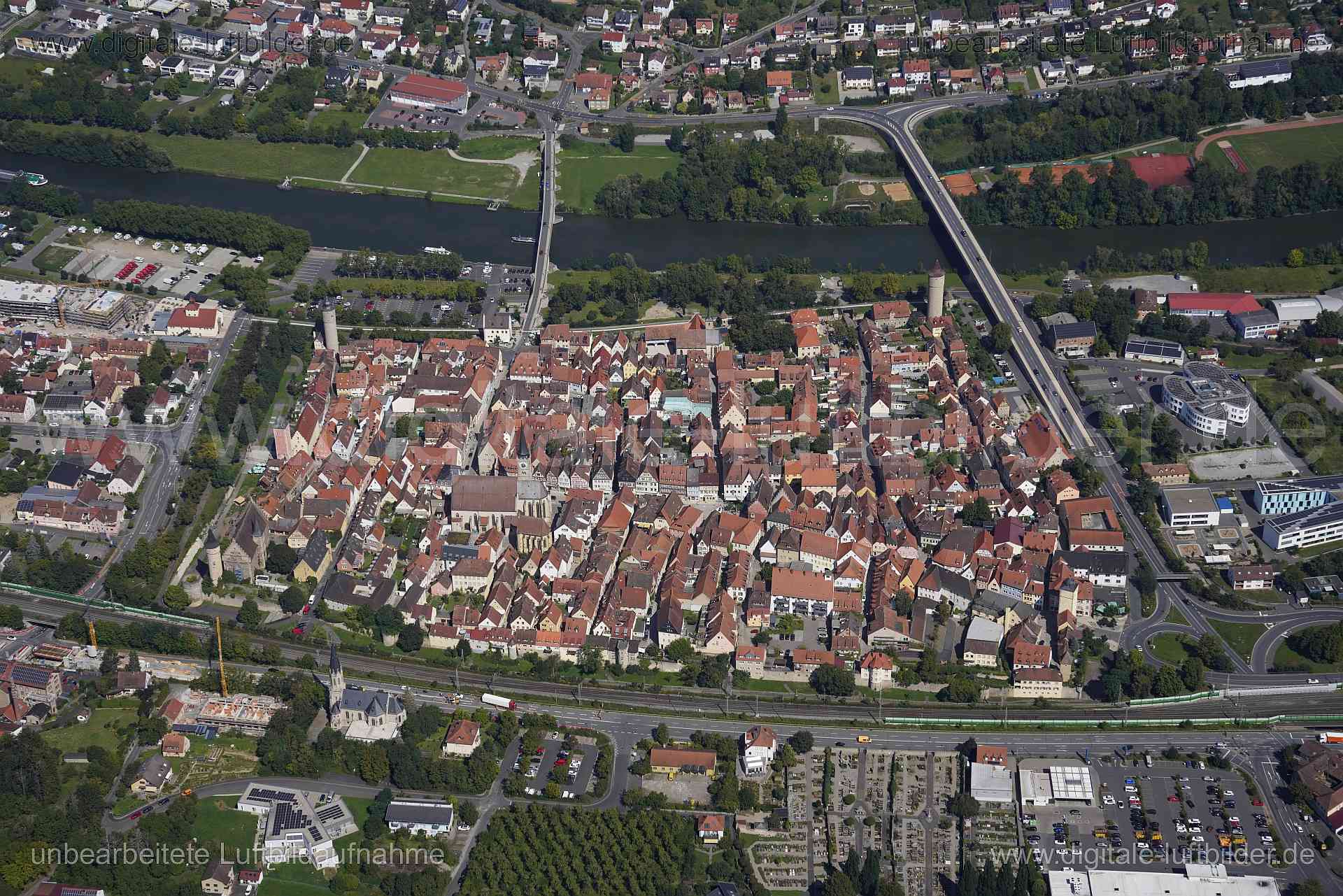 Luftaufnahme Ochsenfurt - Altstadt in Ochsenfurt | Unterfranken, Bayern