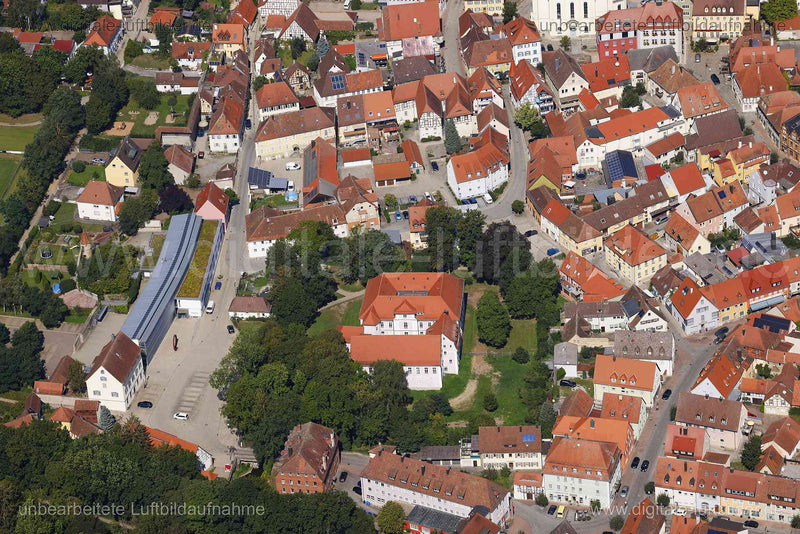 Luftaufnahme Uffenheim - Marktgrafenschloss in Uffenheim | Mittelfranken, Bayern