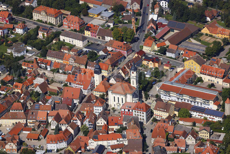 Luftaufnahme Uffenheim - Rathaus in Uffenheim | Mittelfranken, Bayern