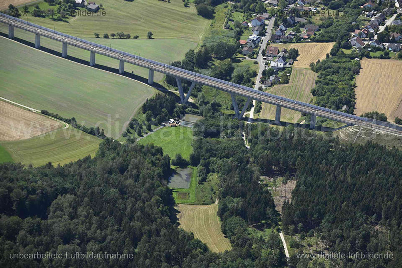 Luftaufnahme Talbrücke Weißenbrunn am Forst in Untersiemau | Oberfranken, Bayern