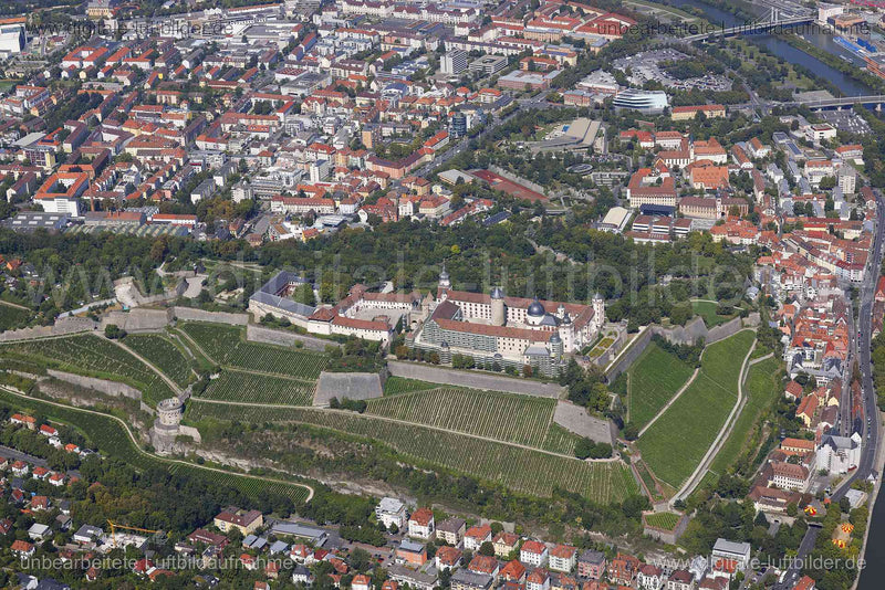 Luftaufnahme Festung Marienberg in Würzburg | Unterfranken, Bayern
