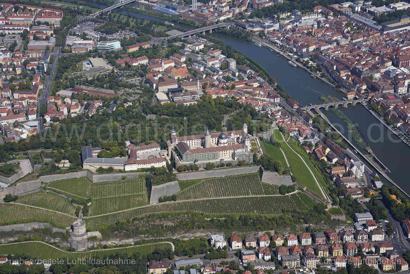 Luftaufnahme Festung Marienberg in Würzburg | Unterfranken, Bayern