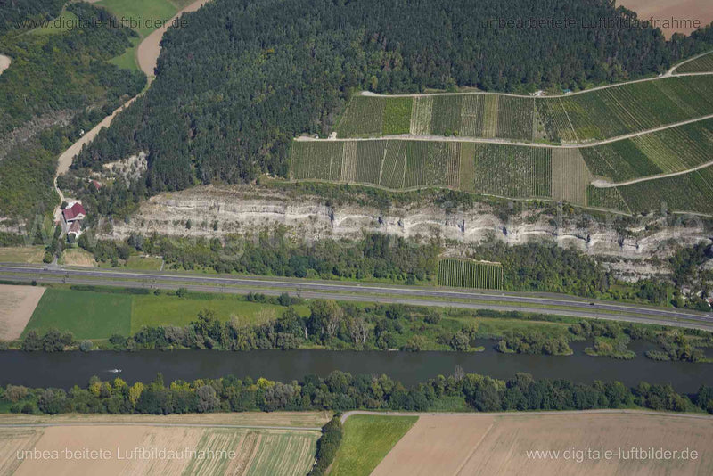 Luftaufnahme Stettiner Berg in Würzburg | Unterfranken, Bayern