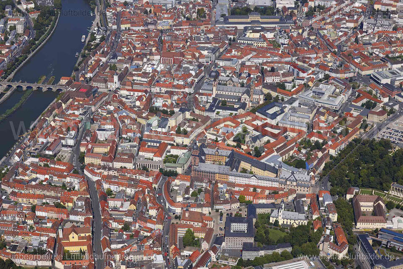 Luftaufnahme Würzburg - Altstadt in Würzburg | Unterfranken, Bayern