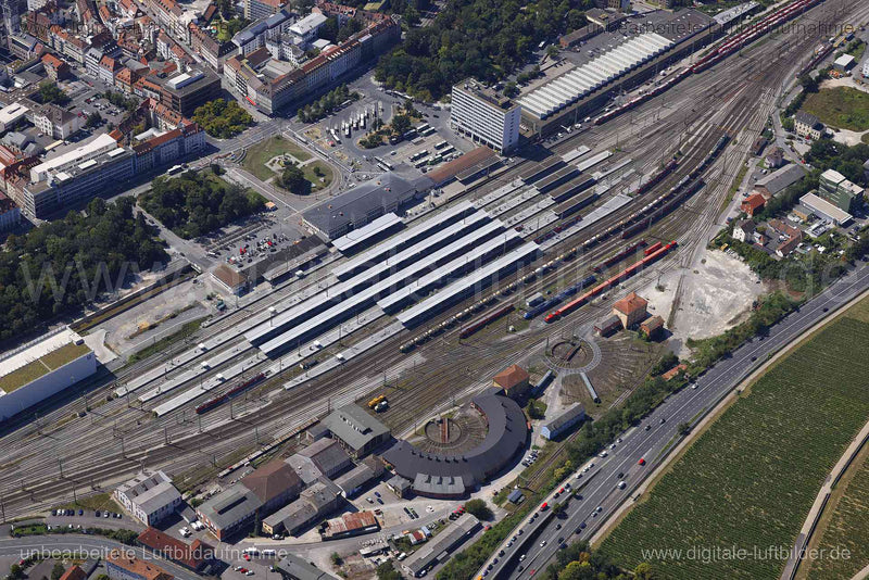 Luftaufnahme Würzburg - Hauptbahnhof in Würzburg | Unterfranken, Bayern