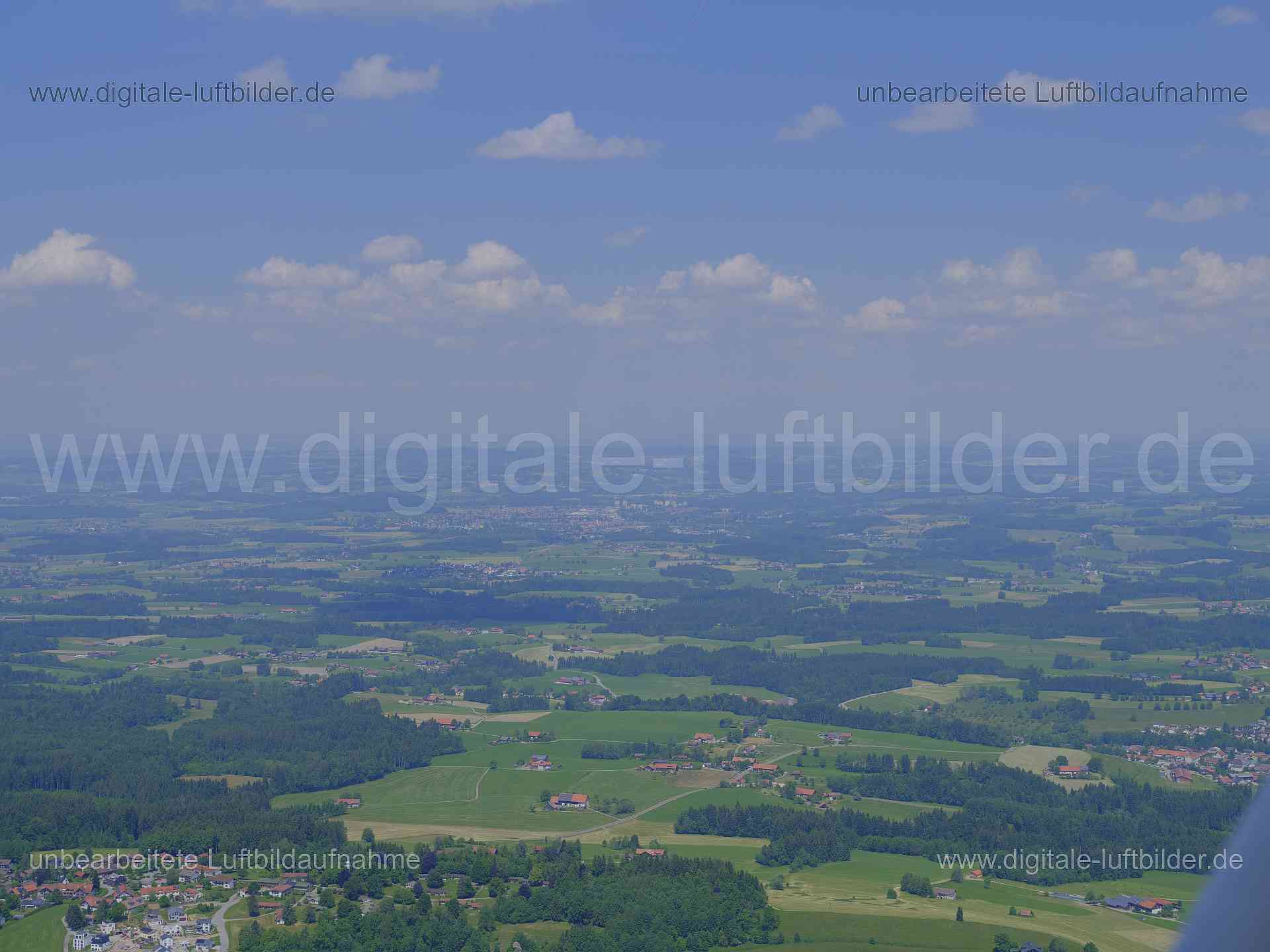 Luftbild - Allgäu, Ort: Allgäu, Tags: Allgäu, Weiler, Einöd, Dorf, Dörfer, Himmel, Horizont, Panorama, ...
