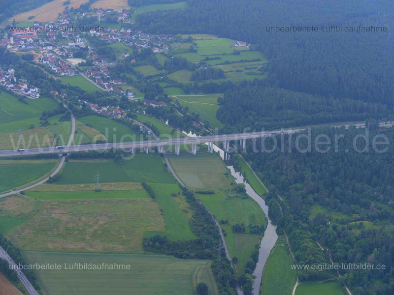 Luftaufnahme Autobahnbrücke Amberg Süd in Amberg | Oberpfalz, Bayern