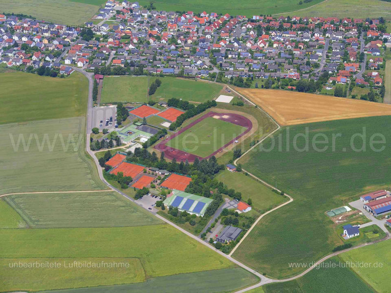 Luftaufnahme Sportzentrum Kümmersbruck in Amberg | Oberpfalz, Bayern