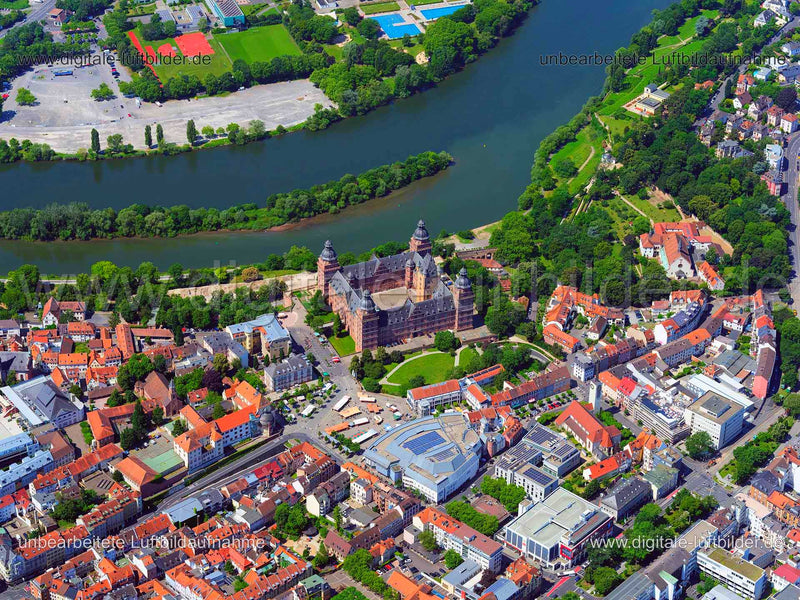 Luftaufnahme Schloss Johannisburg in Aschaffenburg | Unterfranken, Bayern