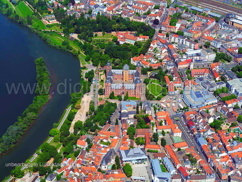 Luftaufnahme Schloss Johannisburg in Aschaffenburg | Unterfranken, Bayern