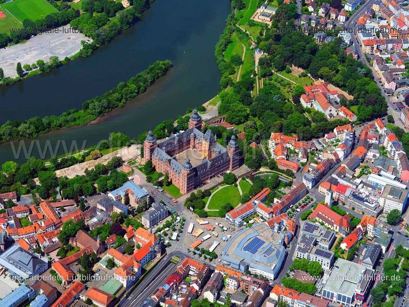 Luftaufnahme Schloss Johannisburg in Aschaffenburg | Unterfranken, Bayern