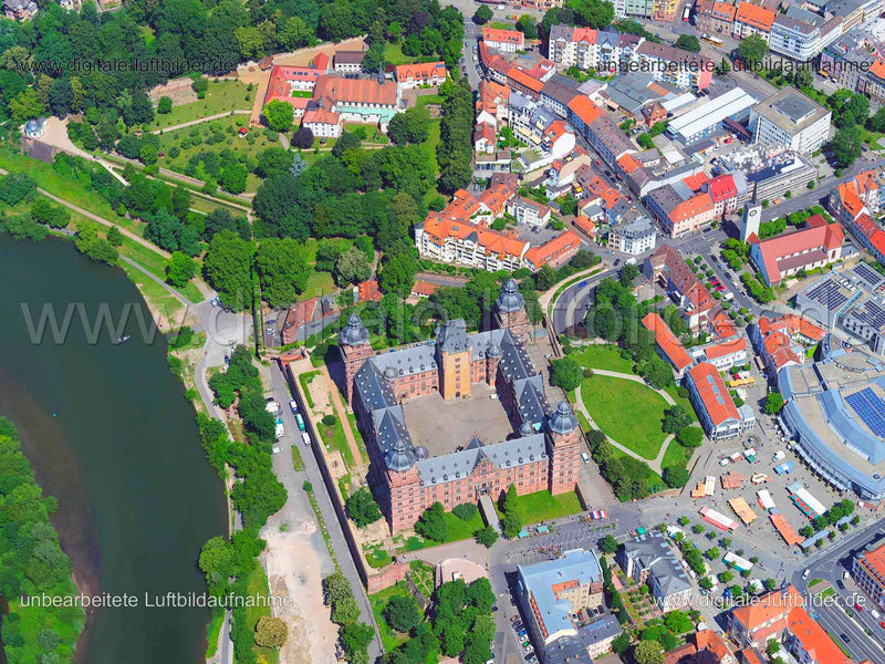 Luftaufnahme Schloss Johannisburg in Aschaffenburg | Unterfranken, Bayern