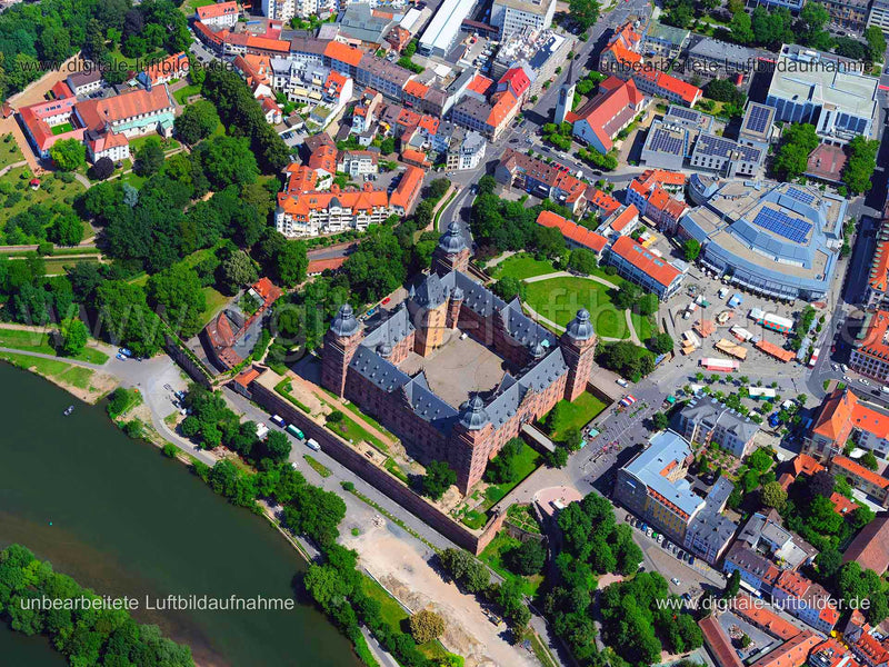Luftaufnahme Schloss Johannisburg in Aschaffenburg | Unterfranken, Bayern