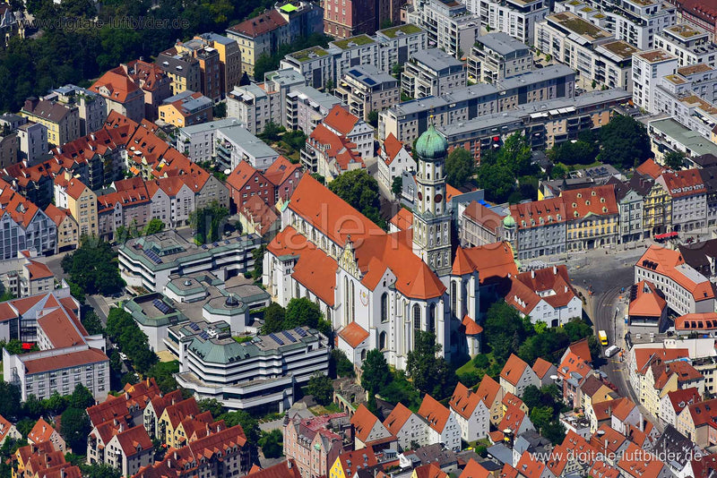 Luftbild Augsburg mit Rathaus & Fuggerei – UNESCO-Welterbe in Schwaben