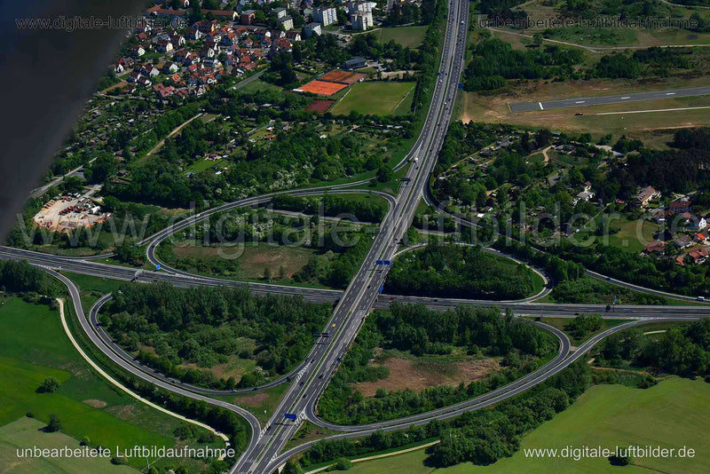 Luftaufnahme Autobahnkreuz Bamberg A70 / A73 in Bamberg | Oberfranken, Bayern