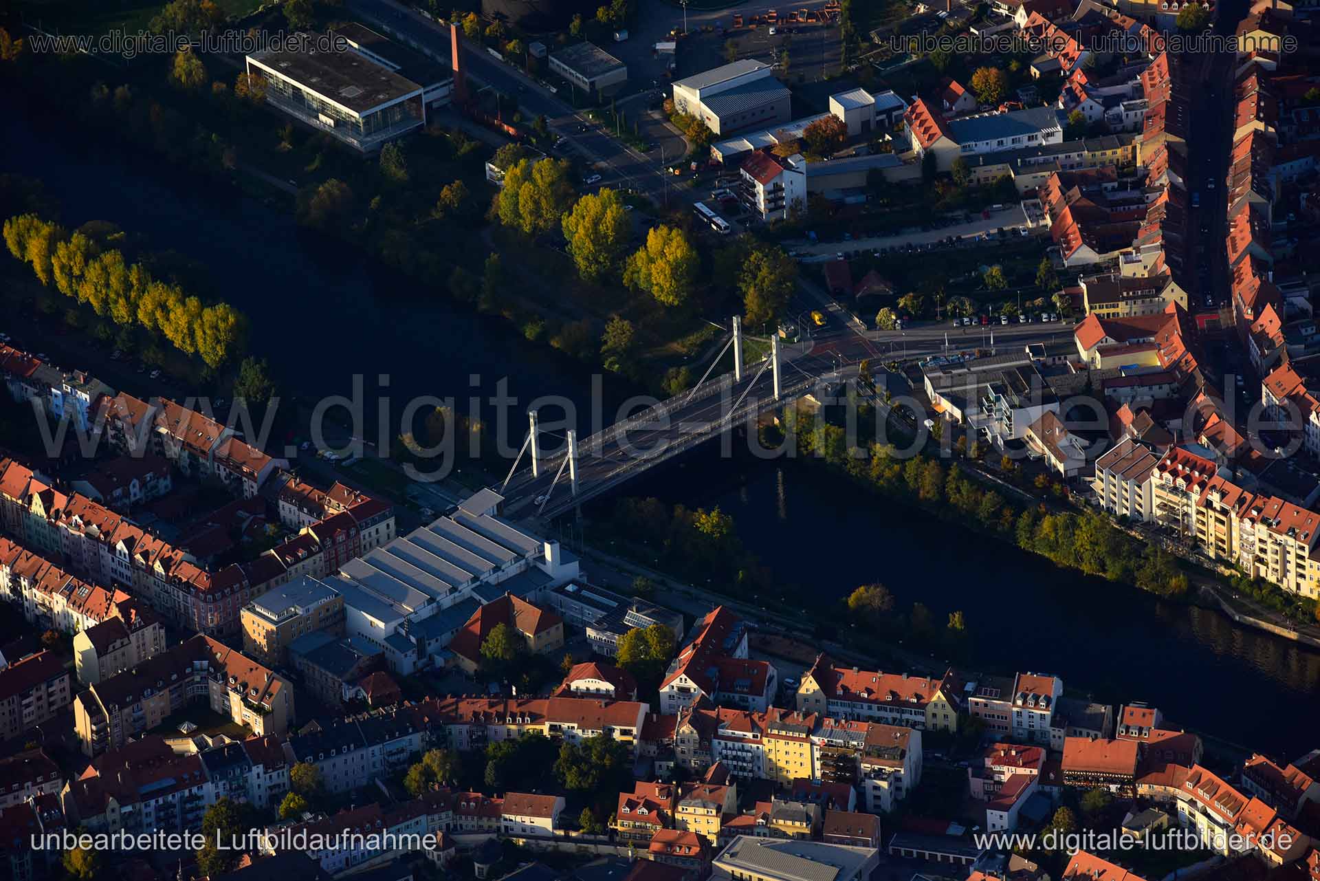 Luftaufnahme Löwenbrücke Bamberg in Bamberg | Oberfranken, Bayern