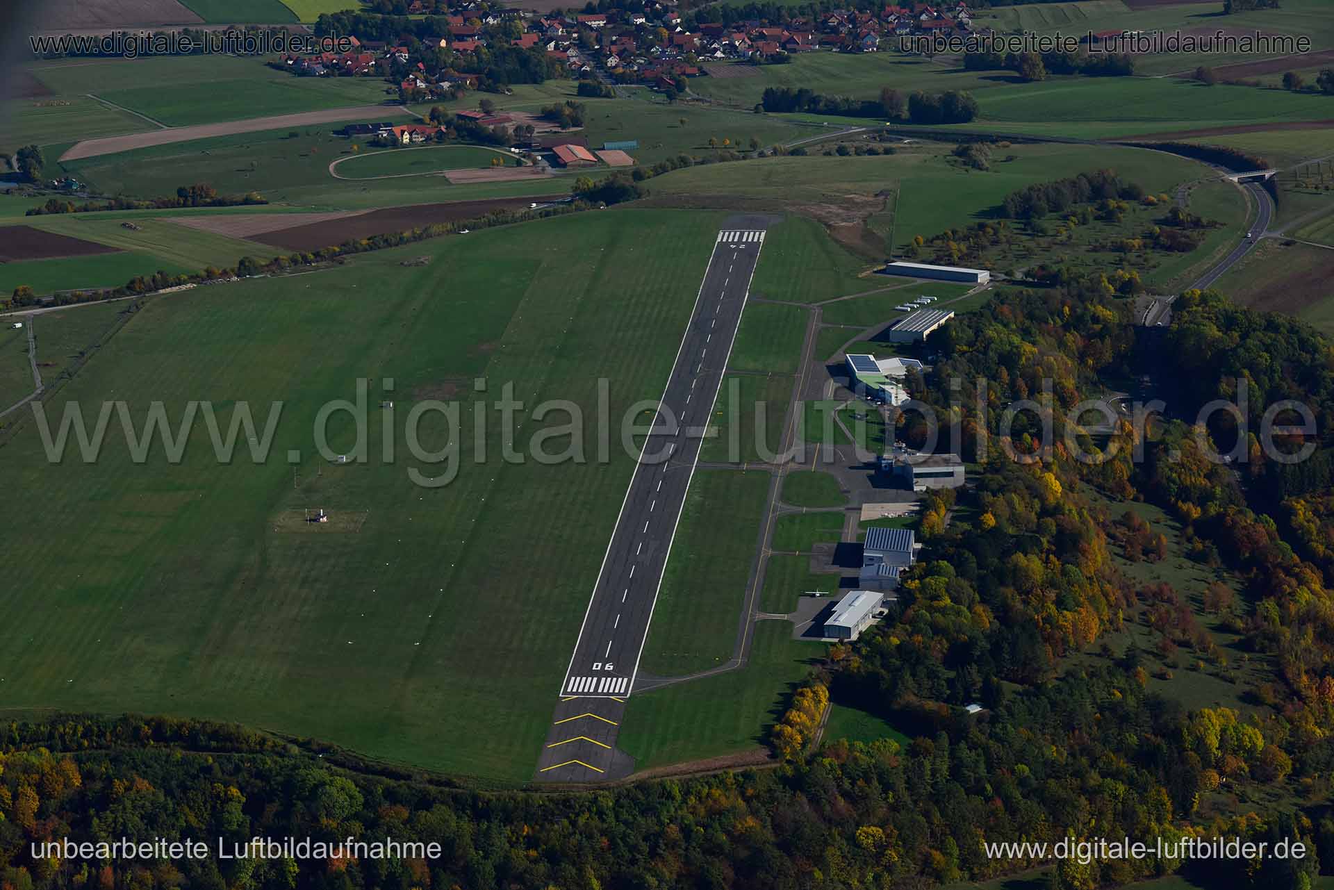 Luftaufnahme Airport in Bayreuth | Oberfranken, Bayern
