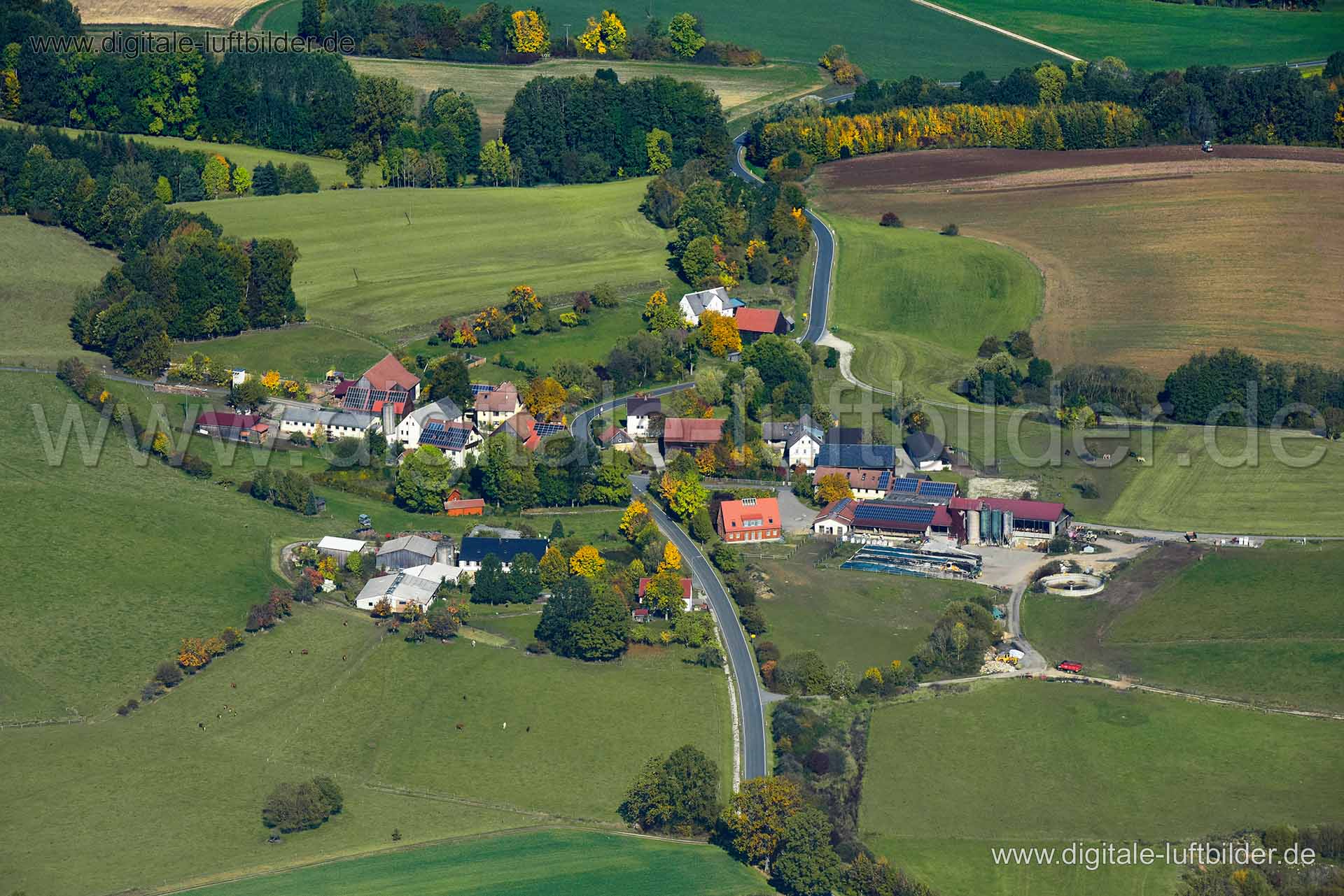 Luftaufnahme Eckersdorf-Lahm in Bayreuth | Oberfranken, Bayern