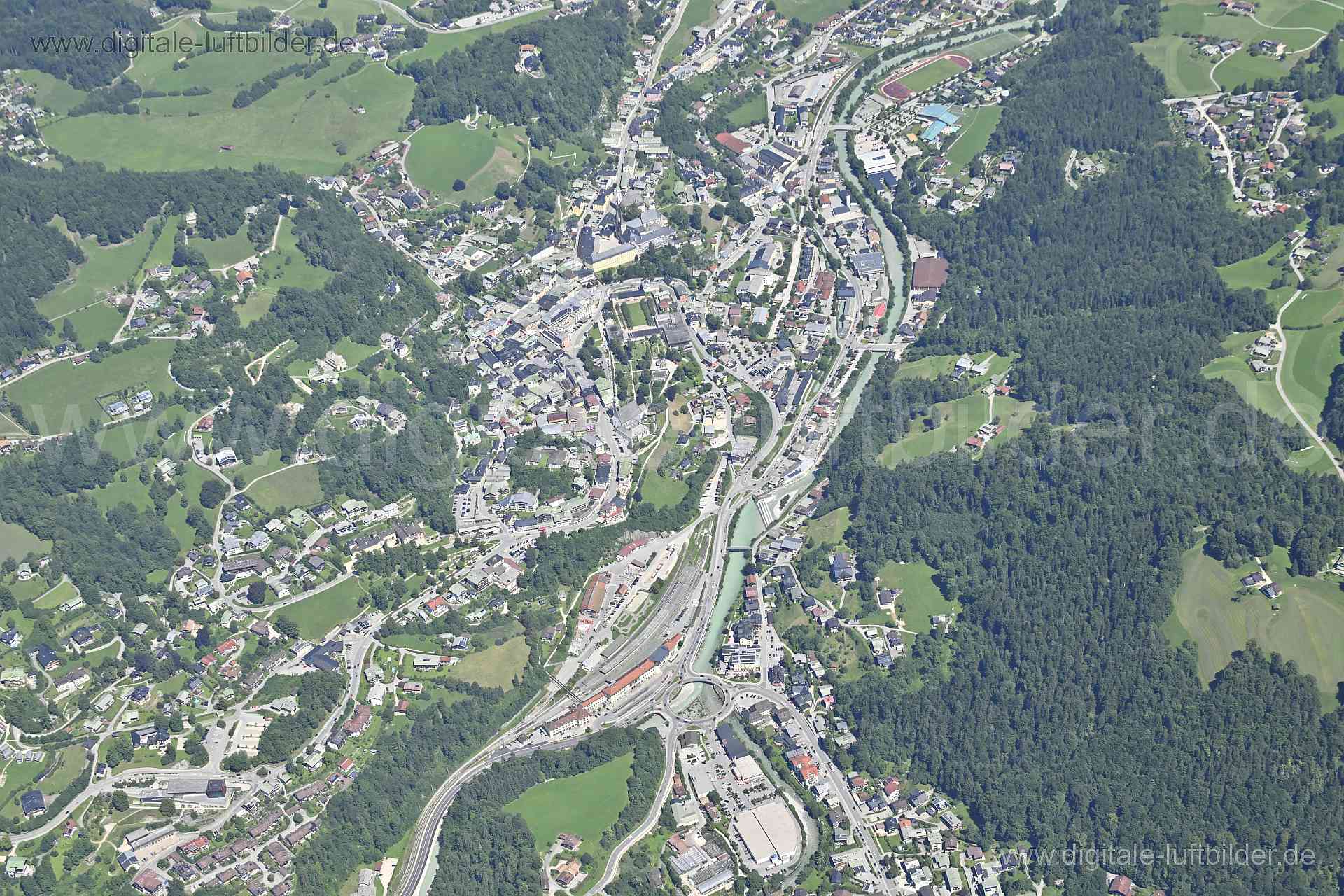 Luftaufnahme Berchtesgaden in Berchtesgaden | Oberbayern, Bayern