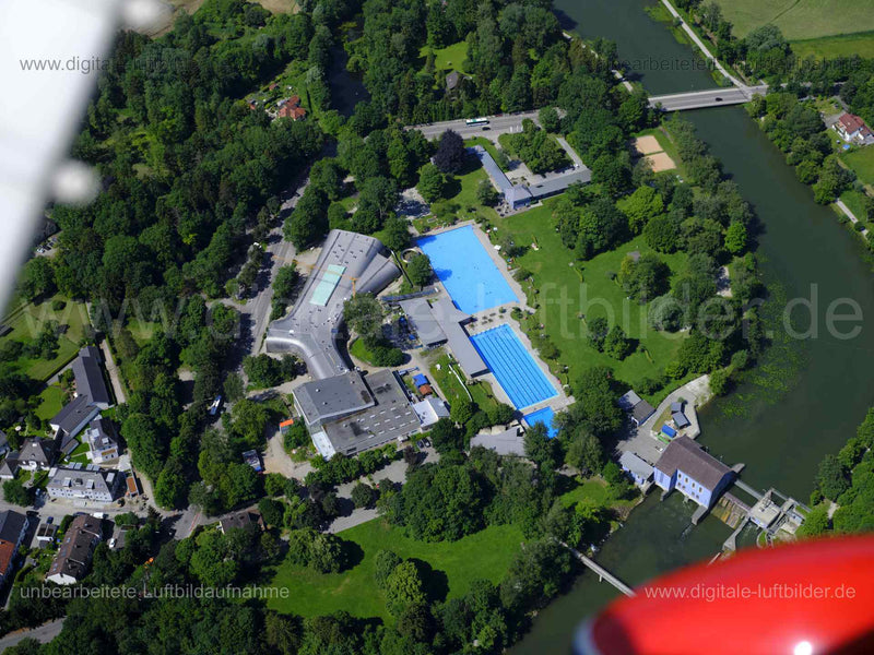 Luftaufnahme Schwimmbad Dachau in Dachau | Oberbayern, Bayern