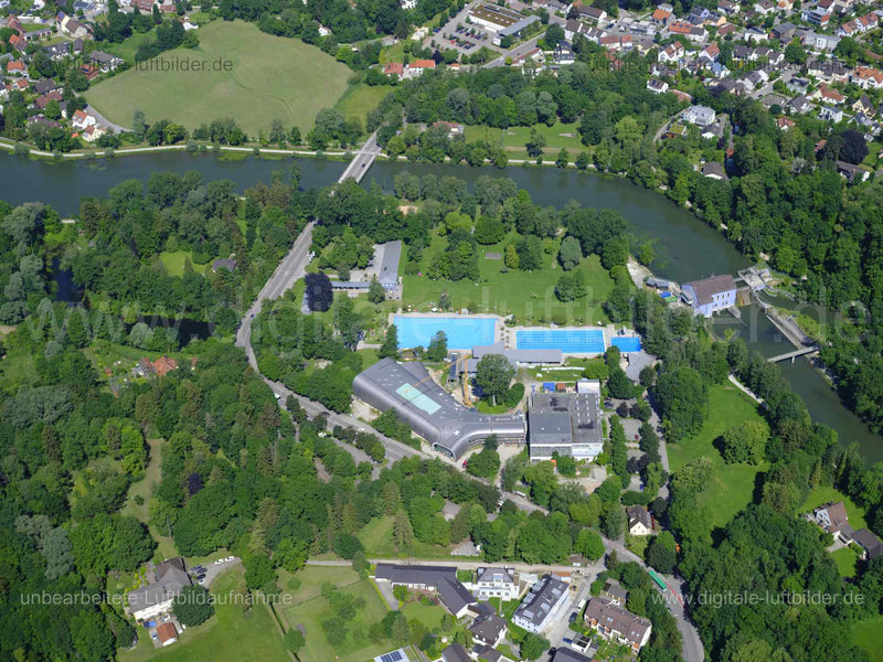 Luftaufnahme Schwimmbad Dachau in Dachau | Oberbayern, Bayern