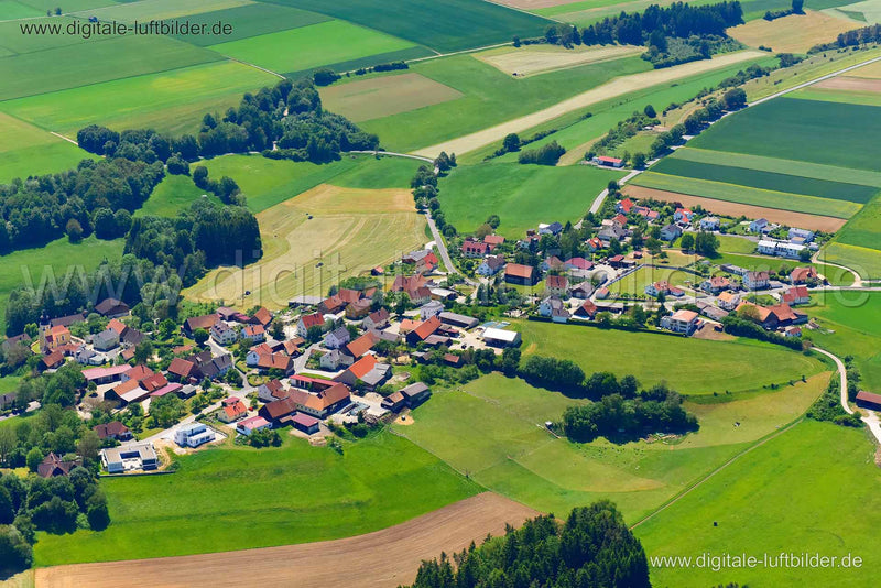 Luftaufnahme Tauernfeld in Deining | Oberpfalz, Bayern
