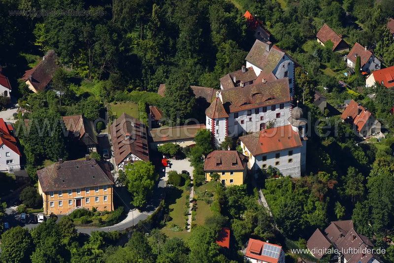 Luftaufnahme Burg Egloffstein in Egloffstein | Oberfranken, Bayern