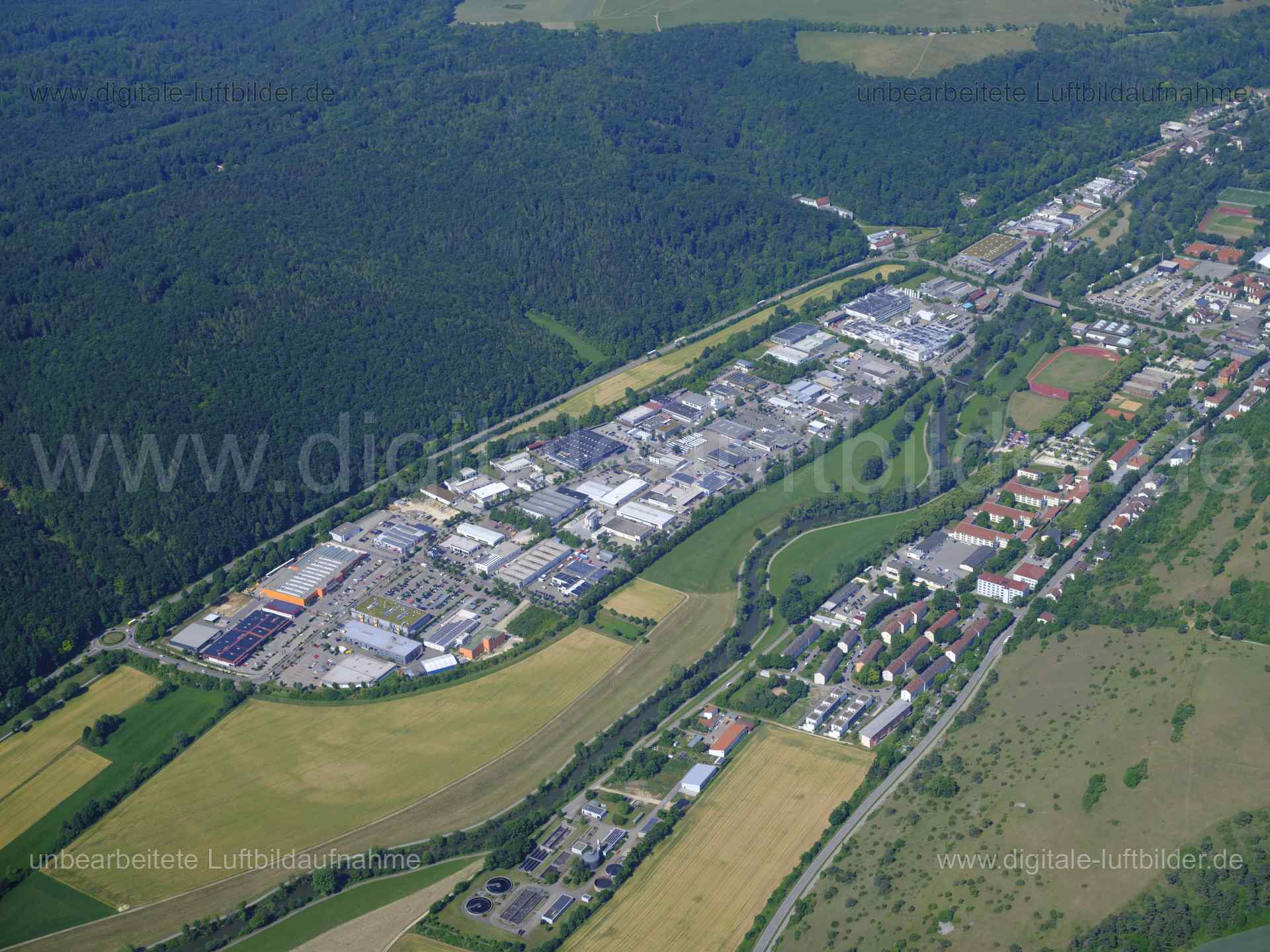 Luftaufnahme Gewerbegebiet Eichstätt Sollnau in Eichstätt | Oberbayern, Bayern