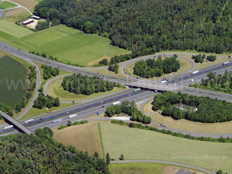 Luftaufnahme Autobahn A3 bei Tennenlohe in Erlangen | Mittelfranken, Bayern