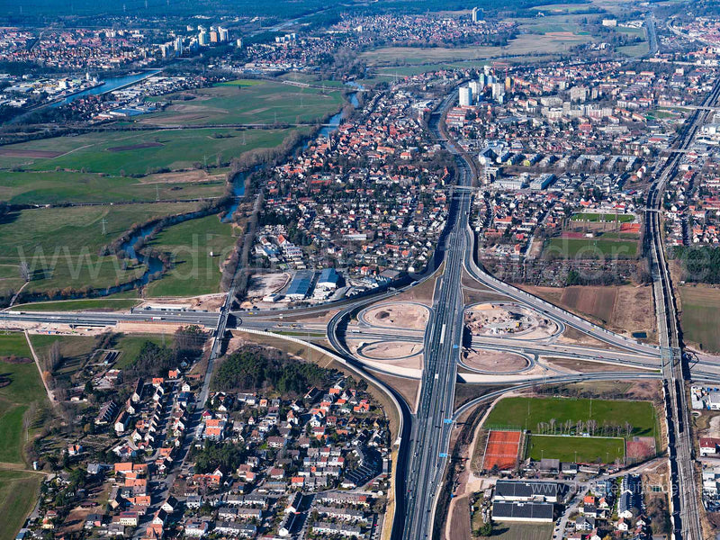 Luftaufnahme Autobahnkreuz A3 / A73 in Erlangen | Mittelfranken, Bayern