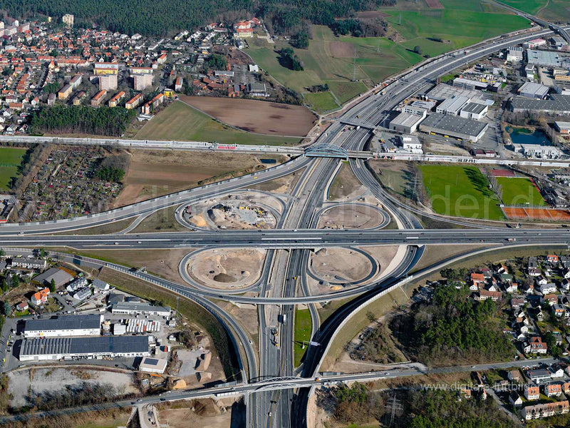 Luftaufnahme Autobahnkreuz A3 / A73 in Erlangen | Mittelfranken, Bayern